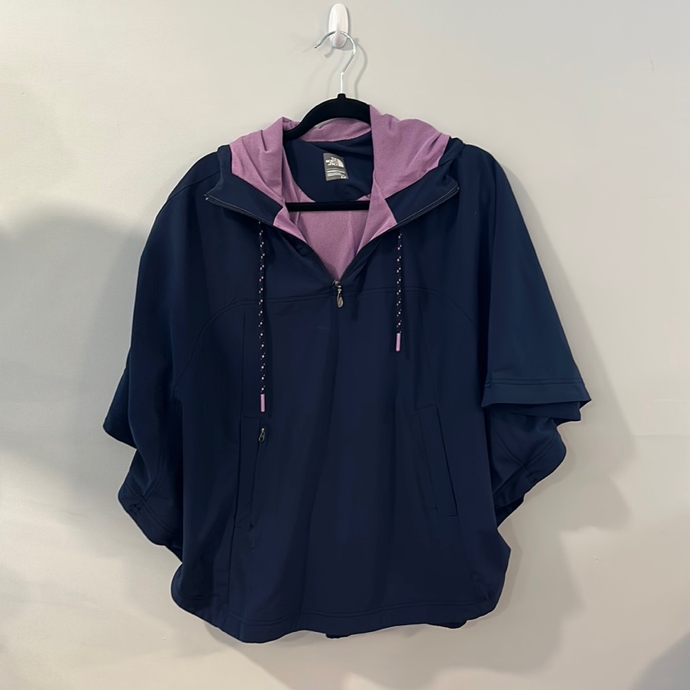 North Face Poncho size small